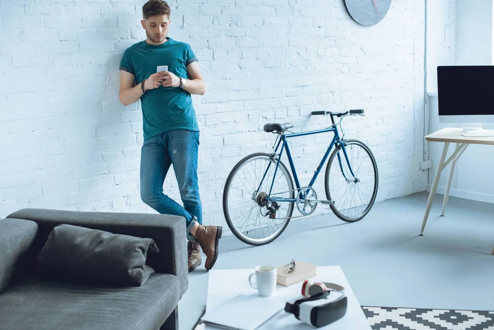 Jak przechowywać rower w bloku lub kamienicy? Miejskie realia