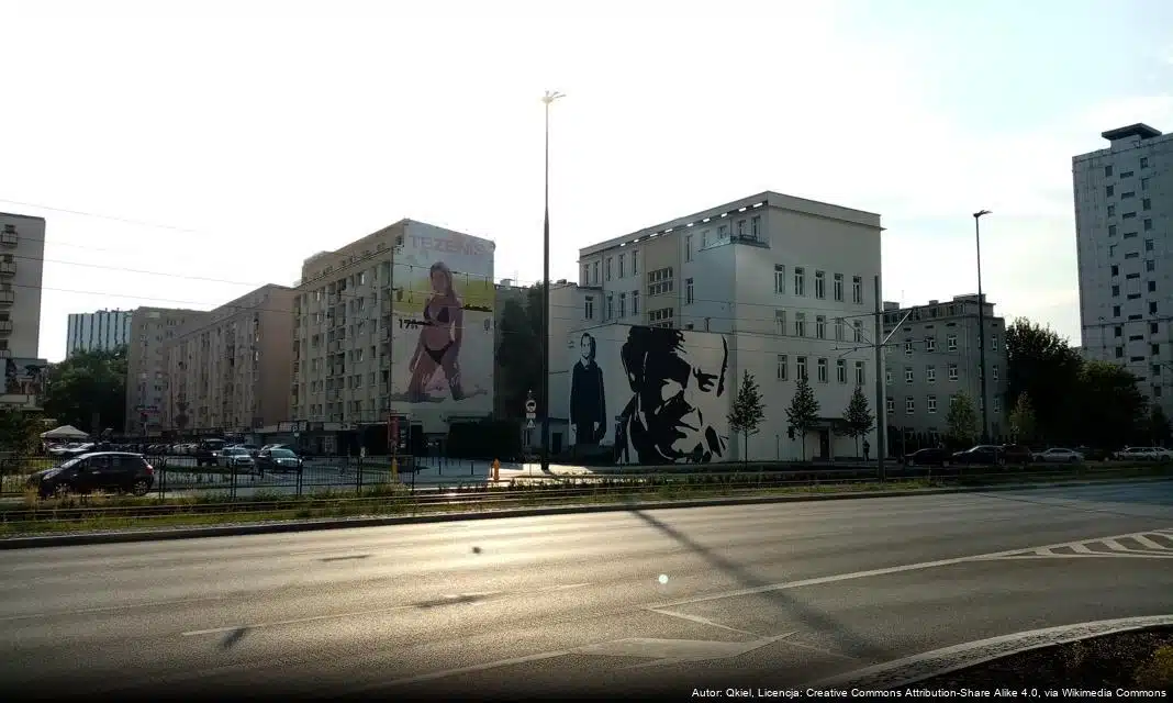 Wyremontowane elewacje zabytkowej kamienicy na Saskiej Kępie