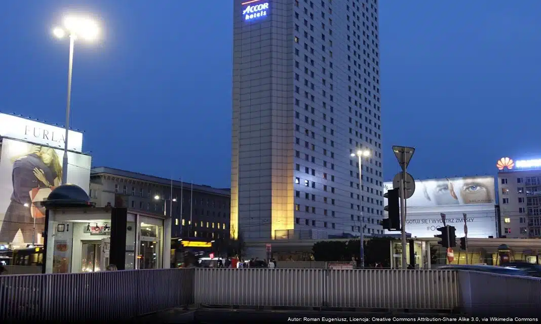 Uwaga na marznące opady i gęstą mgłę w Warszawie